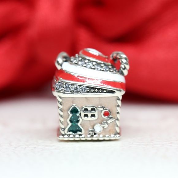 Pandora Sterling Silver Festive Gingerbread House Bead 792363C01 - Picture 4 of 8